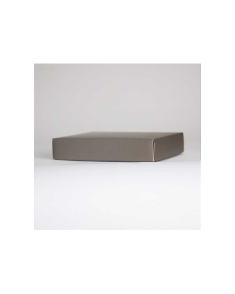 Laminated box