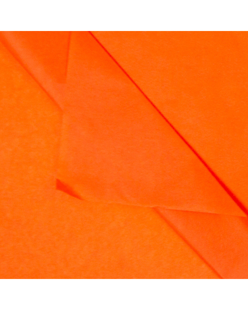 Luxurious Silkpaper delivered by racks of ± 470 sheets.