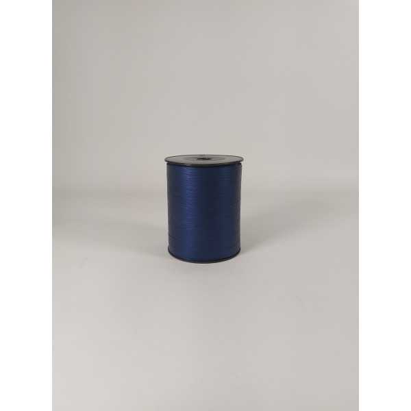 Finely textured matte ribbon measuring 10 mm x 250 meters.